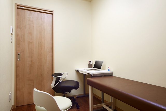 多数の個別待合兼診察室